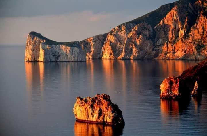 Готель Sa Domu Rubia Іглесіас Екстер'єр фото